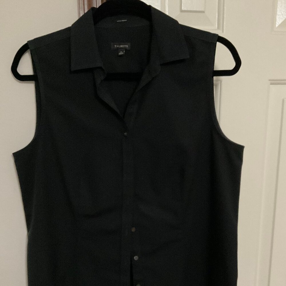 Black Talbot's sleeveless blouse